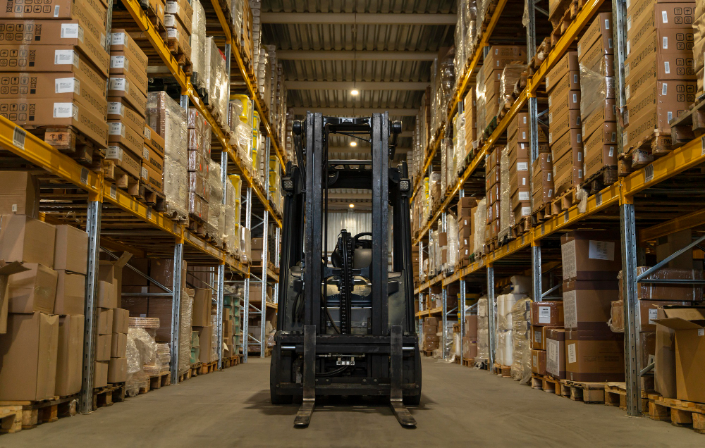 Eco-Friendly Fulfillment: How Amazon’s Warehouse Prep Is Leading the Green Revolution